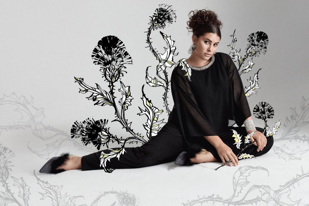 Photoillustration for the curvy magazine.